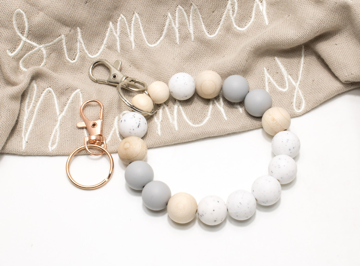 Schlüsselarmband natur weiß, Armband für Schlüssel, Autoschlüssel