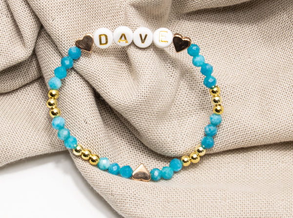 Blauer Chalcedon Armband, Personalisiert , 18K vergoldete Perlen, Namensarmband