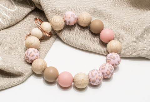 Schlüsselarmband Leo braun rosa, Armband für Schlüssel, Autoschlüssel